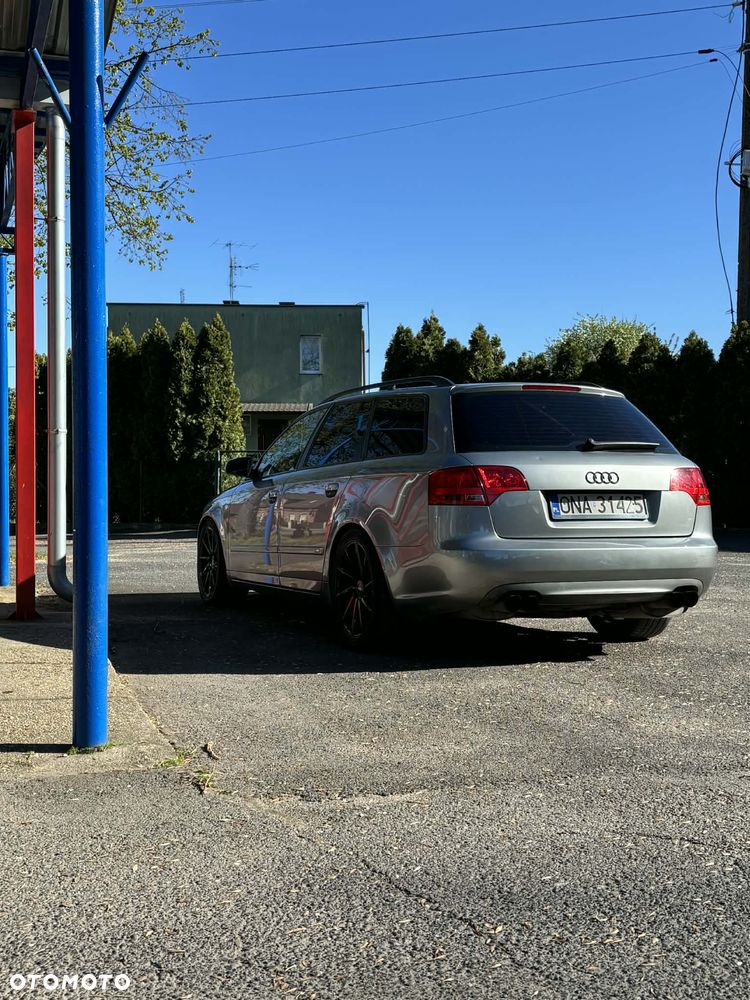Audi A4 Avant 2.0 TDI - 4