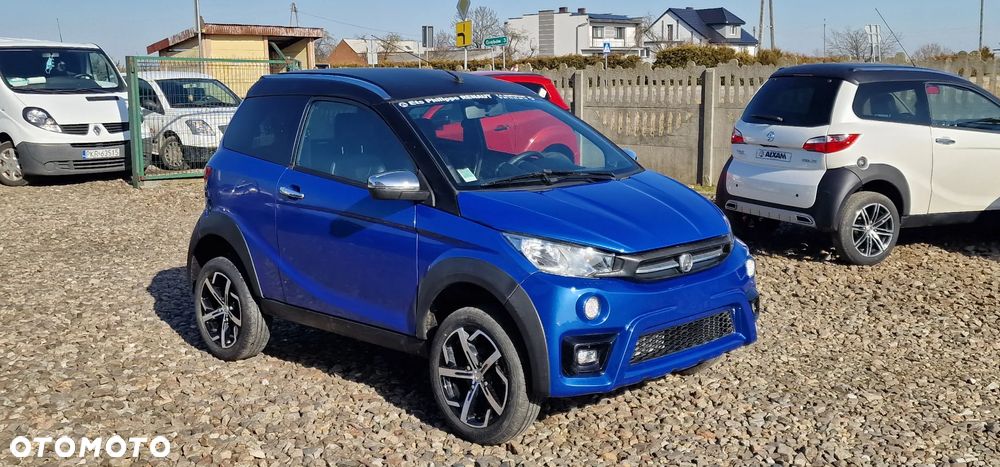 Aixam Crossover - 18