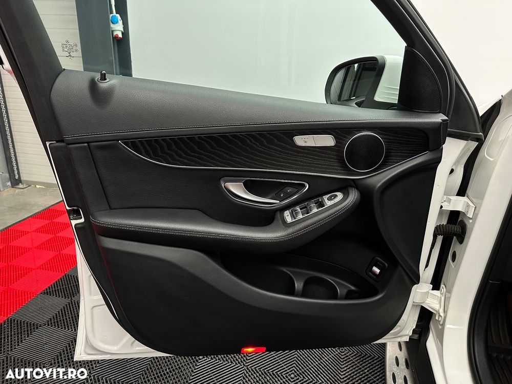 Mercedes-Benz GLC - 16