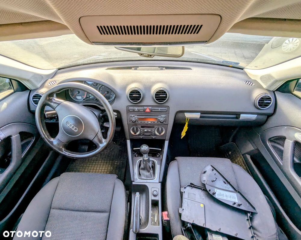 Audi A3 8P 2.0 FSI 2004 4Z4Z na części - 7