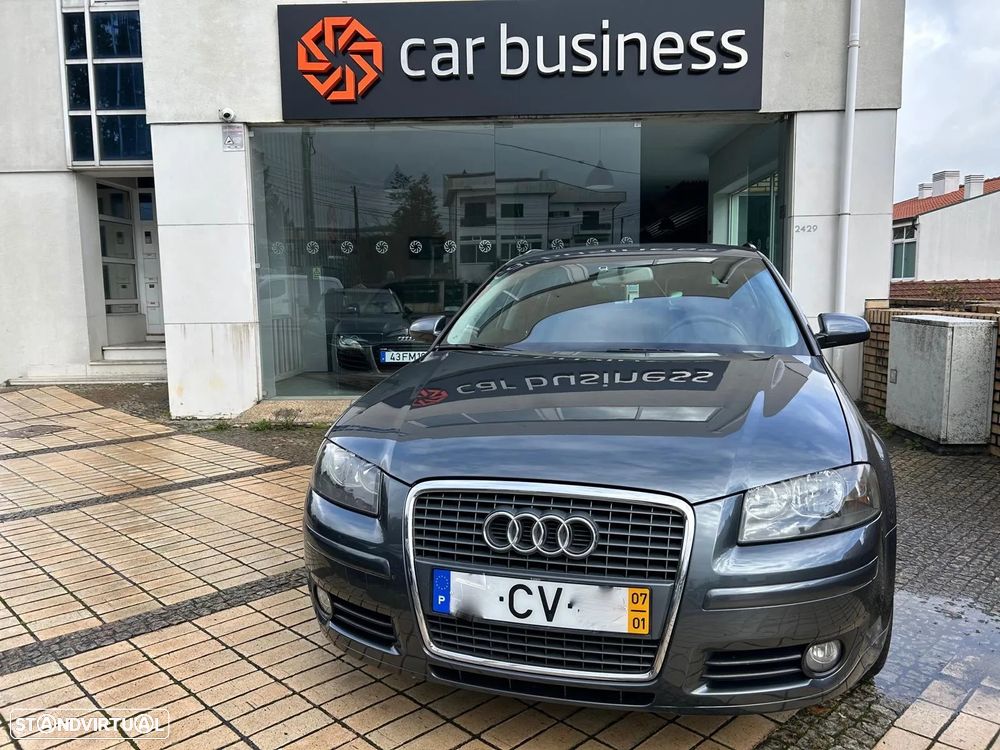 Audi A3 Sportback 2.0 TDi Ambiente - 9