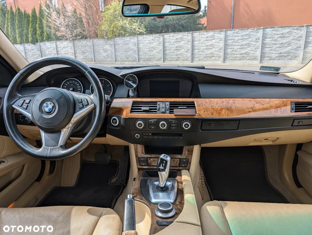 BMW Seria 5 530xd - 18