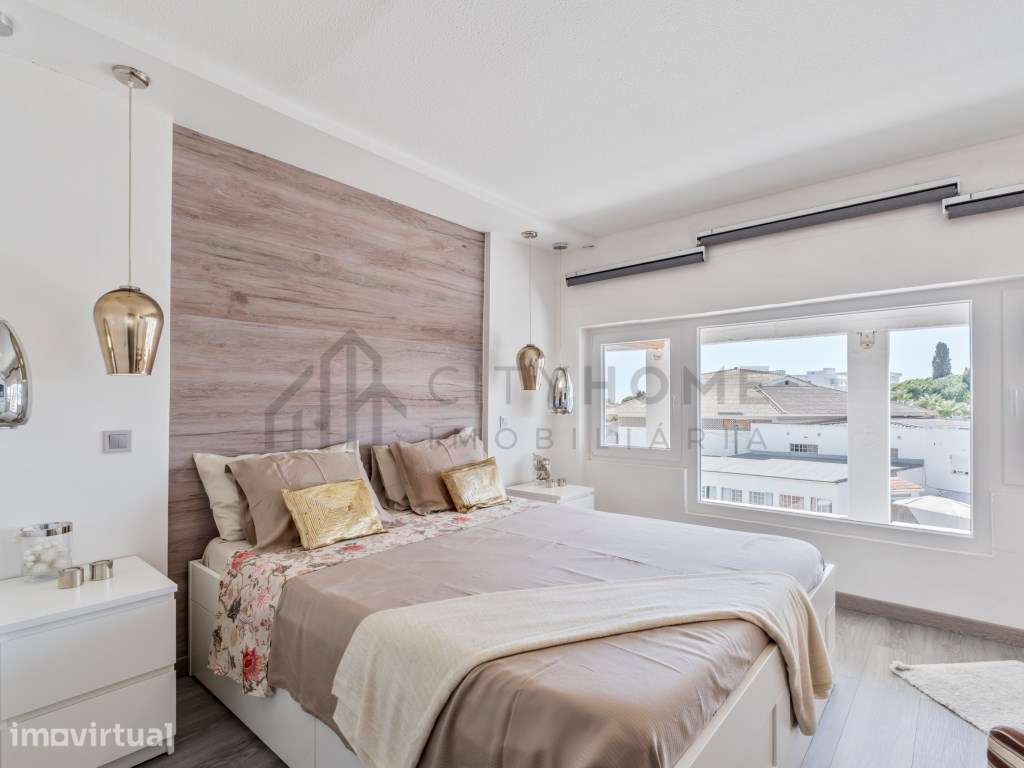 T2 Duplex mobilado e renovado Albufeira - Grande imagem: 2/27