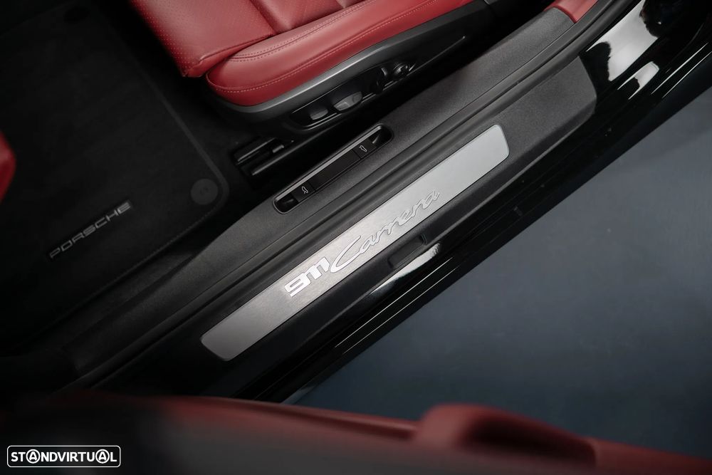 Porsche 911 (992) Carrera Cabriolet PDK - 12