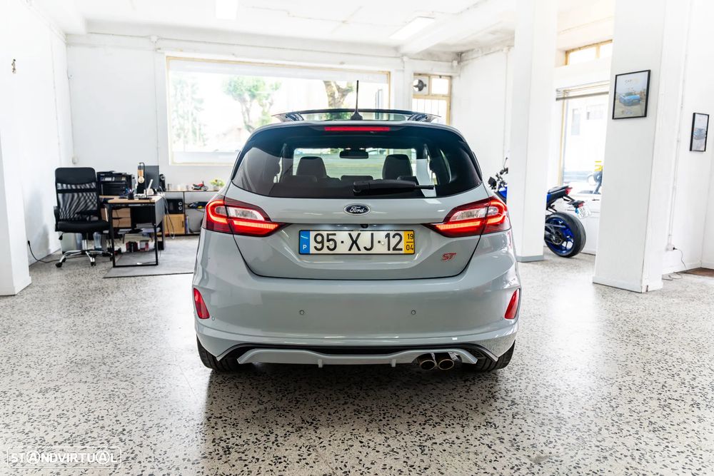 Ford Fiesta 1.5 EcoBoost ST - 5