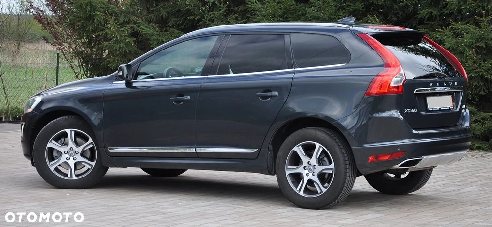 Volvo XC 60 - 8