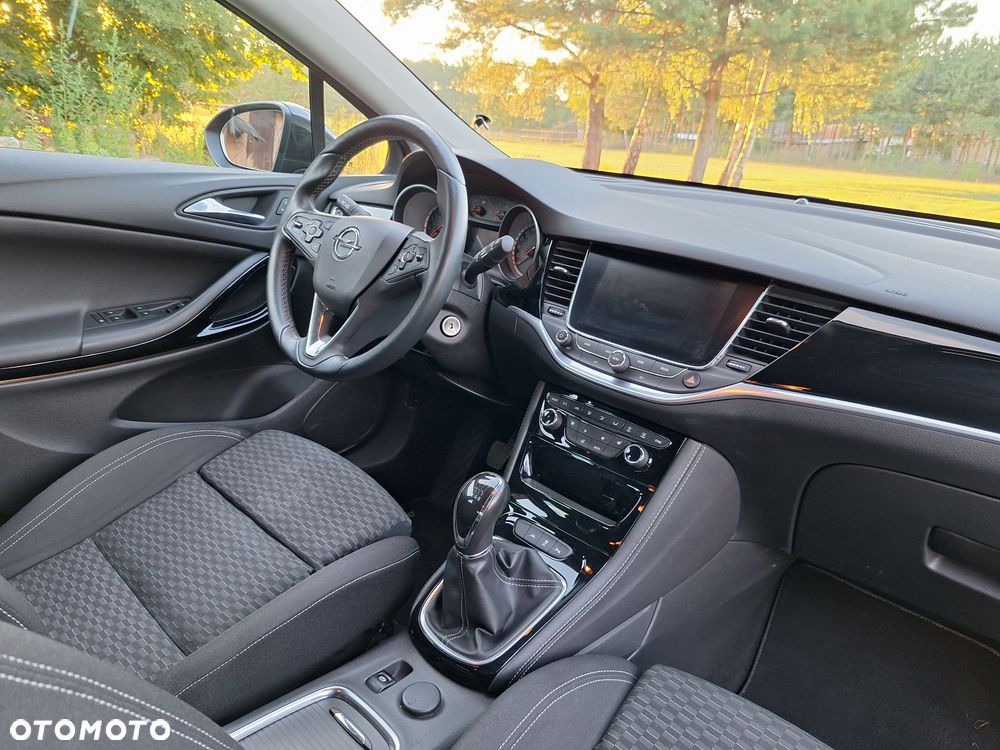 Opel Astra 1.4 Turbo Start/Stop Dynamic - 11