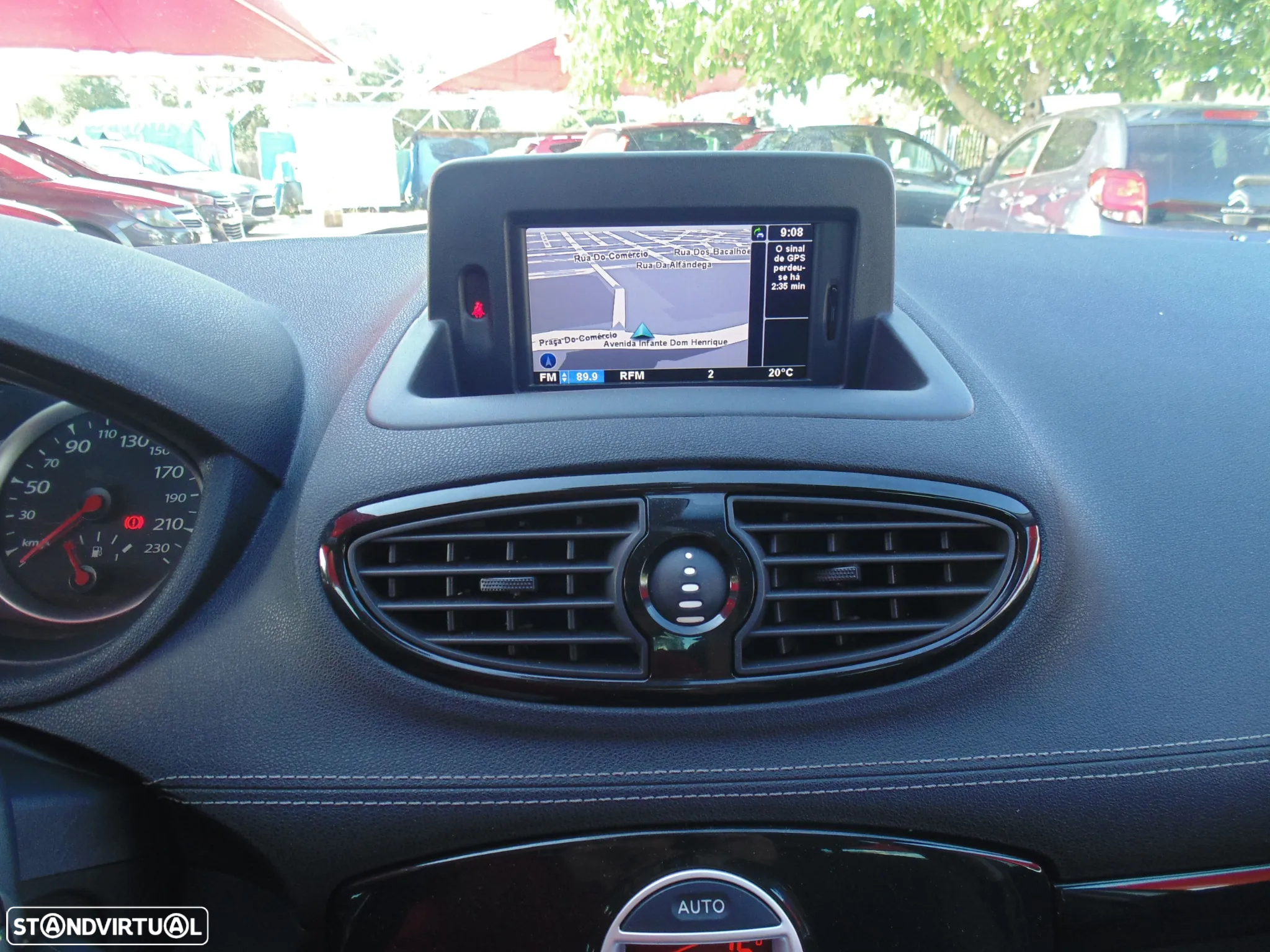 Renault Clio Break 1.5 dCi Dynamique S - 26