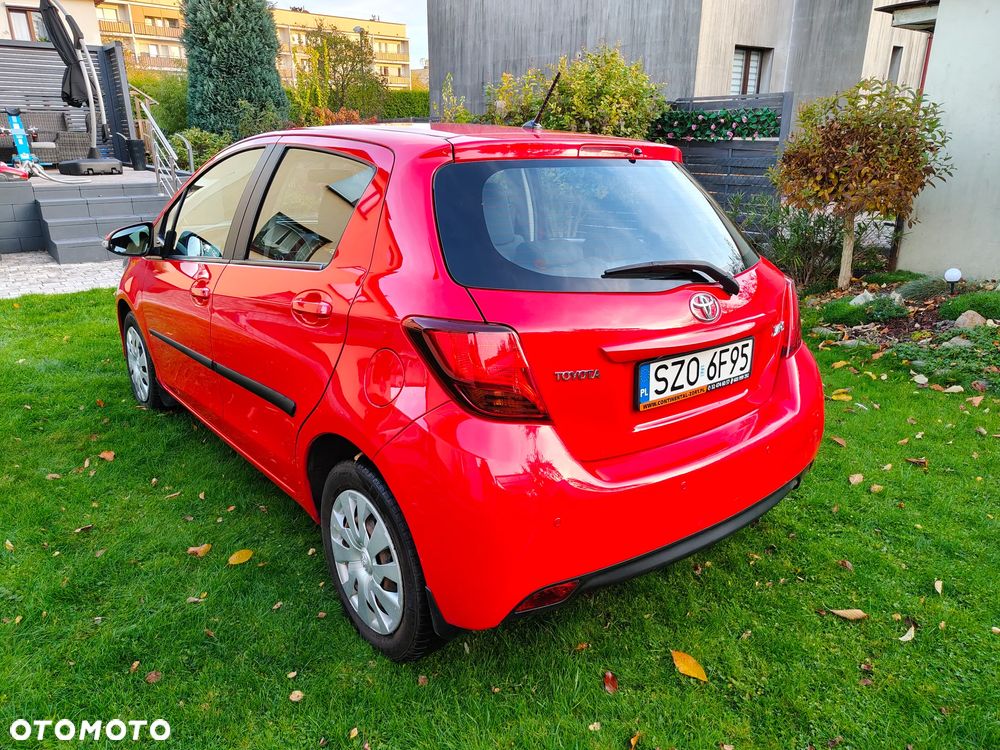 Toyota Yaris 1.33 Premium - 5