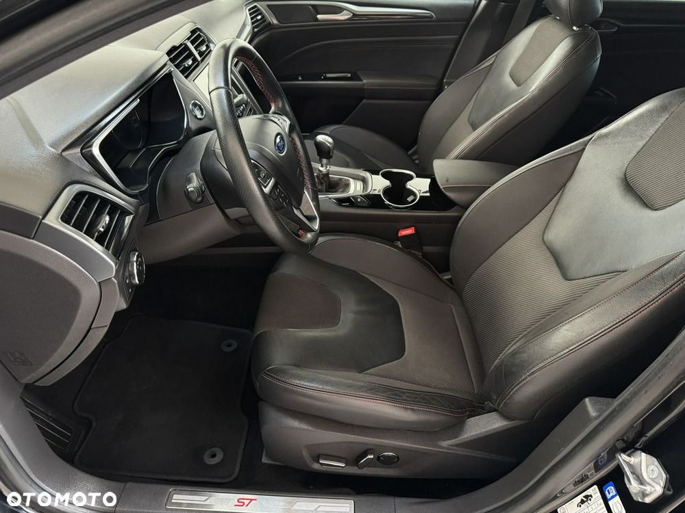 Ford Mondeo 2.0 TDCi ST-Line - 16