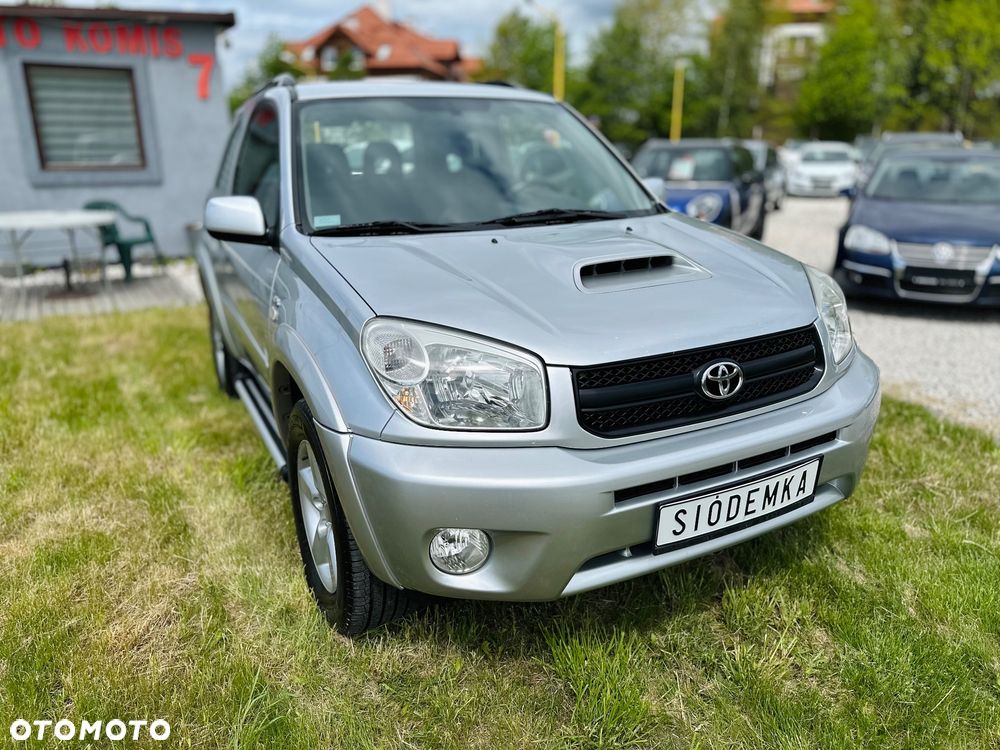 Toyota RAV4 - 5