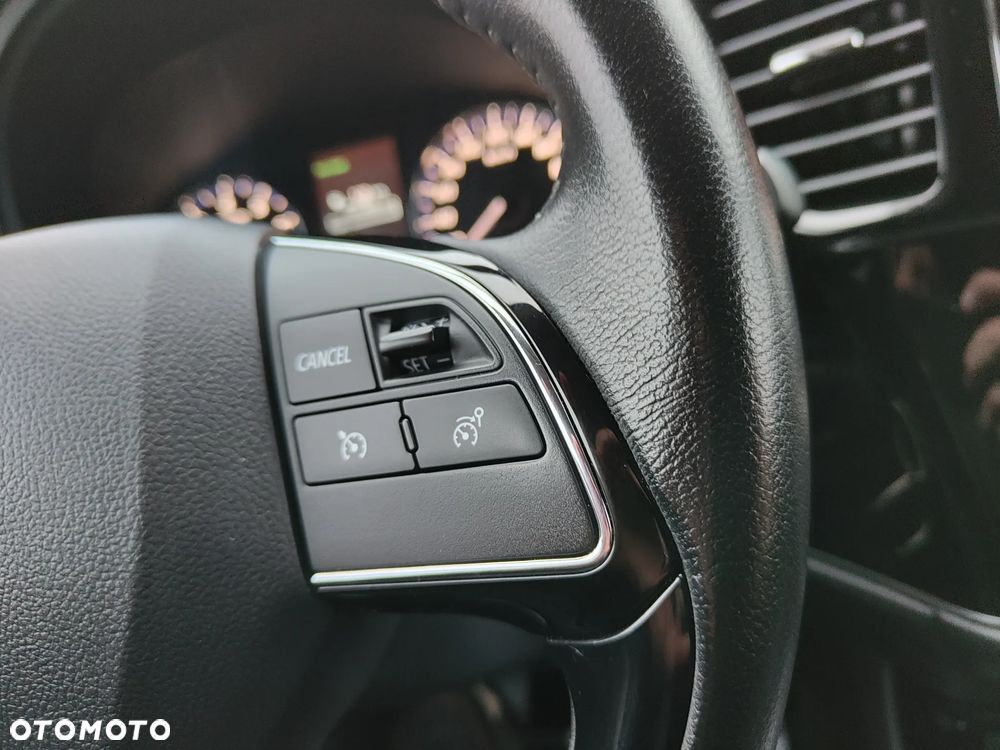 Mitsubishi Outlander 2.0 2WD Invite - 18