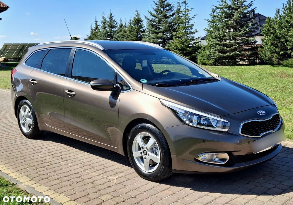 Kia Ceed 1.6 GDI Platinum Edition - 3