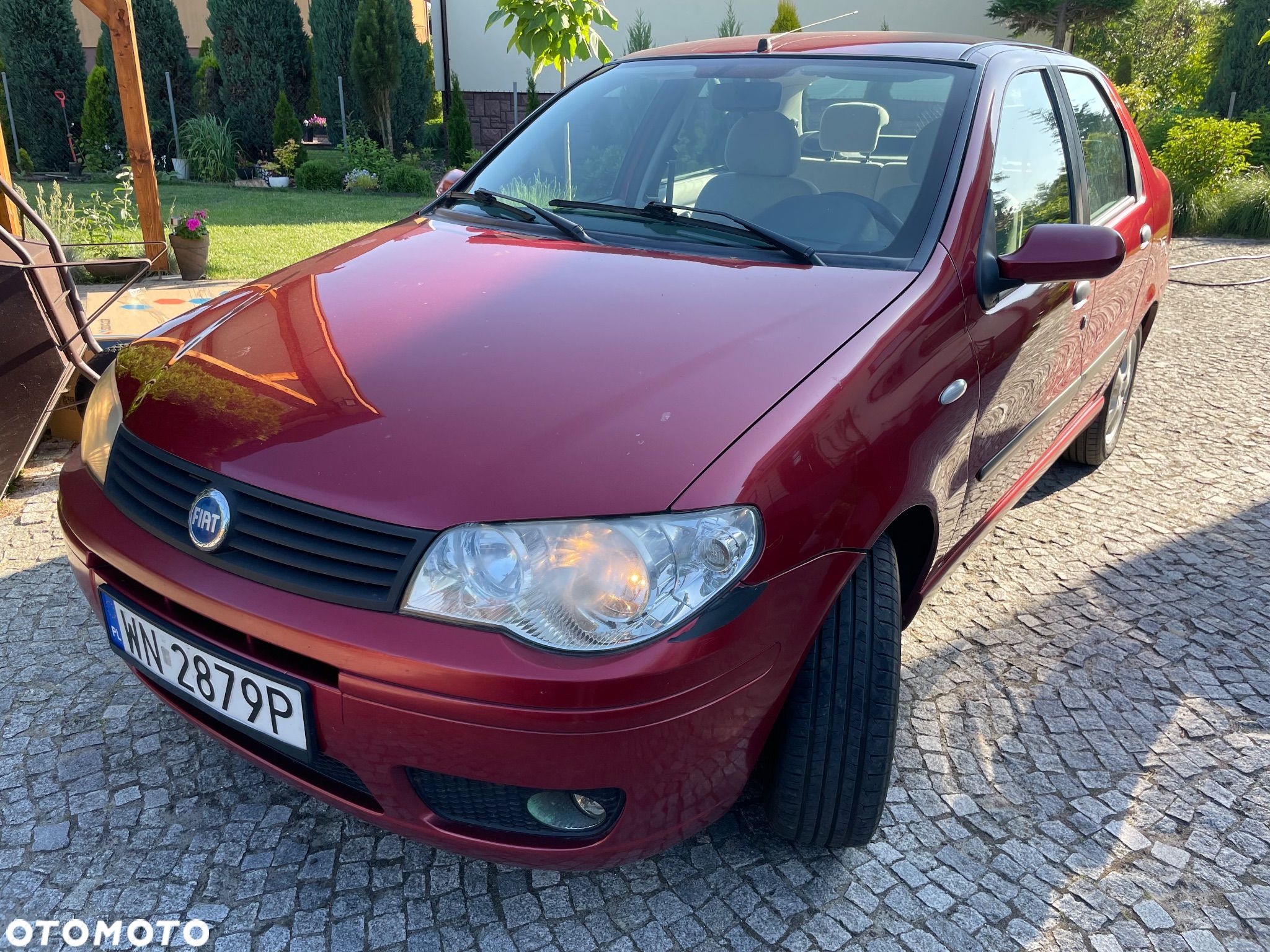 Fiat Albea 1.4 Dynamic - 1