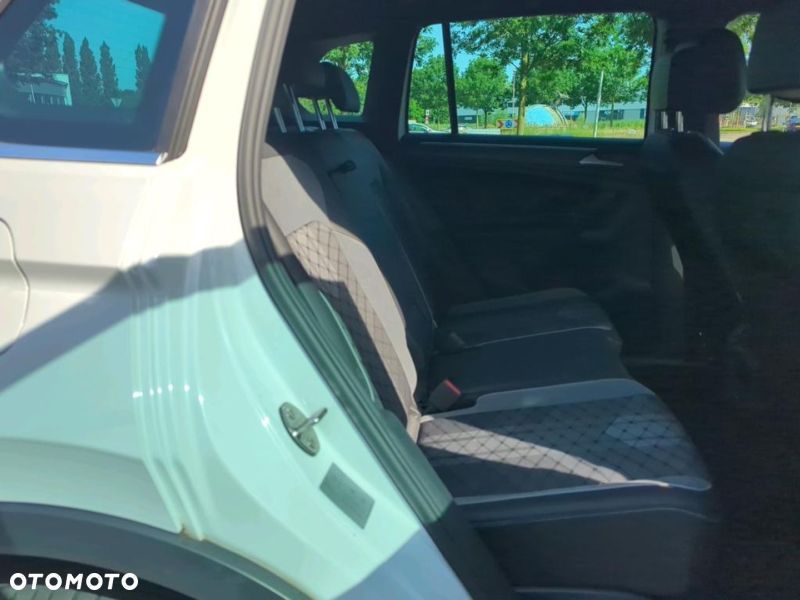 Volkswagen Tiguan 1.4 eHybrid R-Line DSG - 8