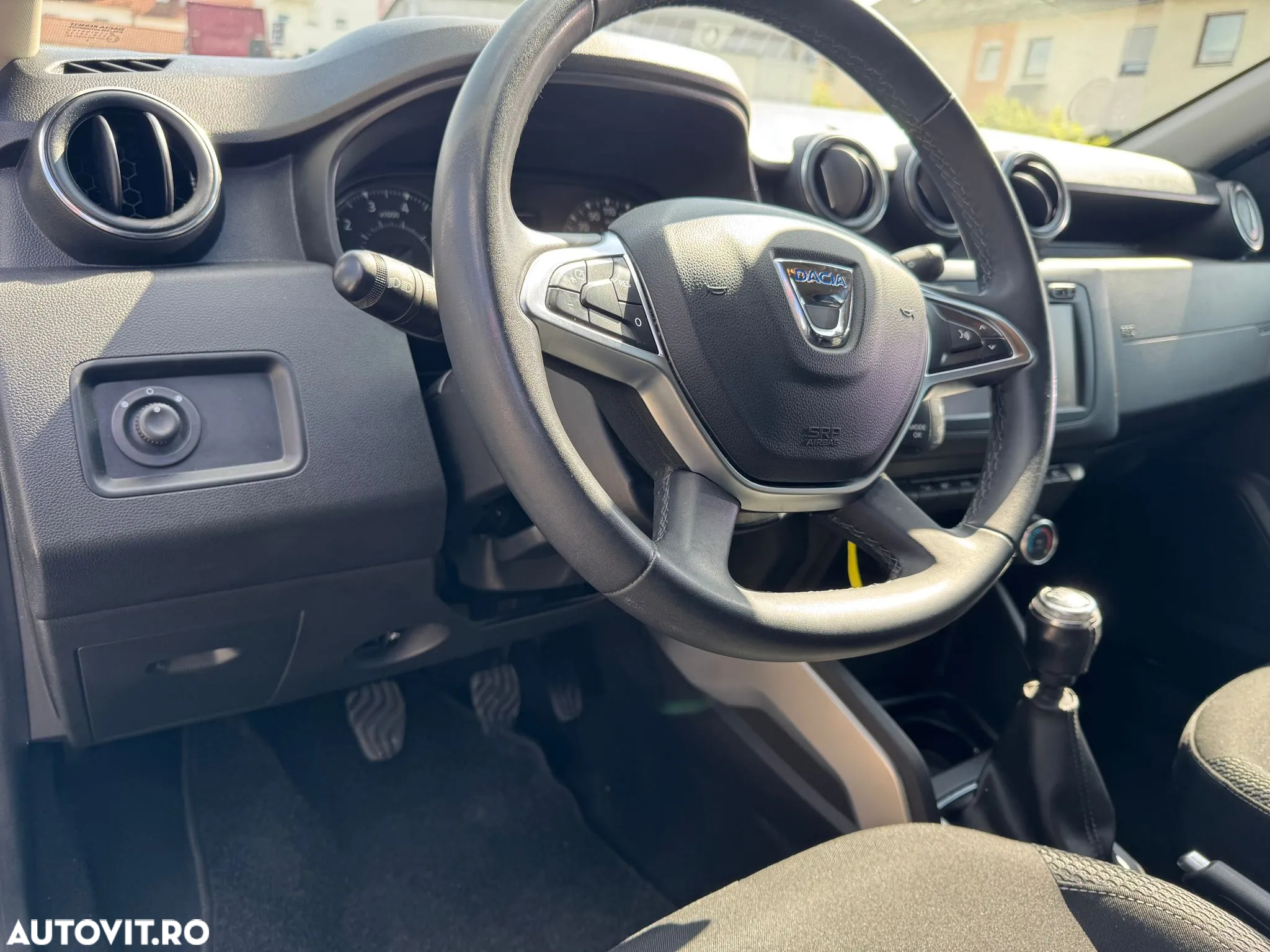 Dacia Duster 1.5 dCi 4WD Prestige jante 17" - 7