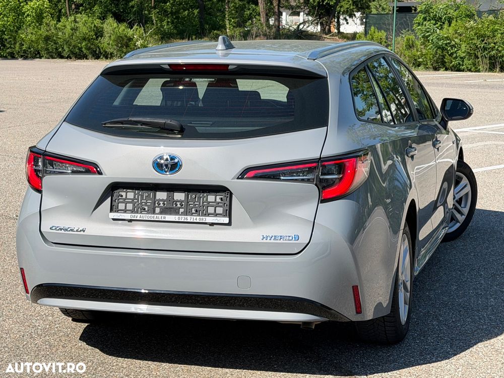 Toyota Corolla 1.8 Hybrid Comfort - 12