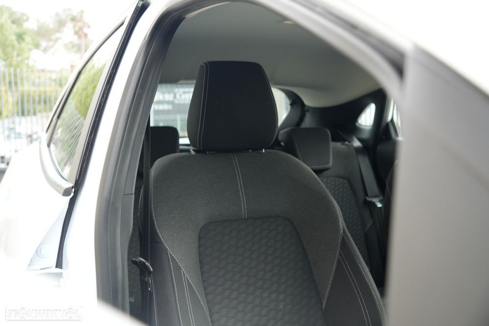 Ford Puma 1.0 EcoBoost MHEV Titanium - 26