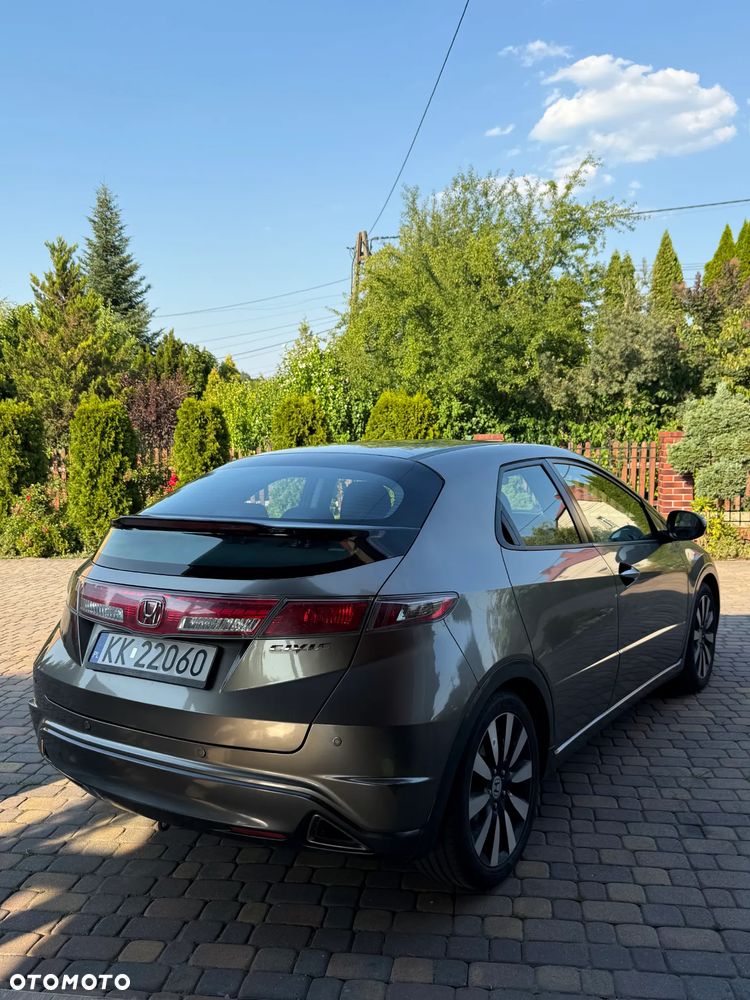 Honda Civic 1.8i-VTEC Sport - 5