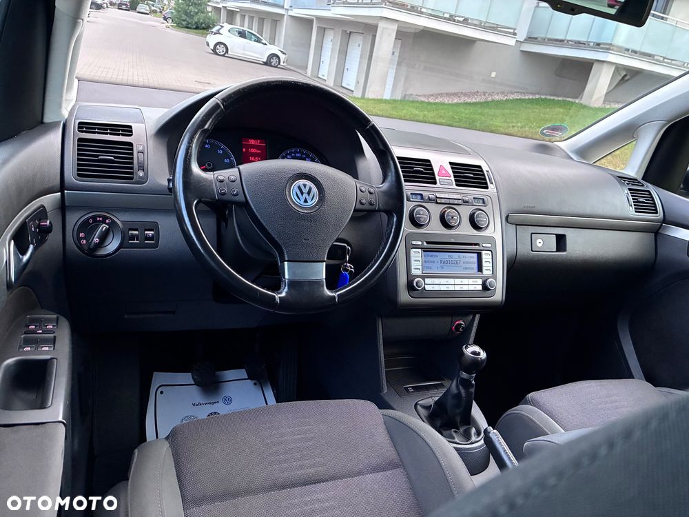 Volkswagen Touran 1.4 TSI Comfortline - 13