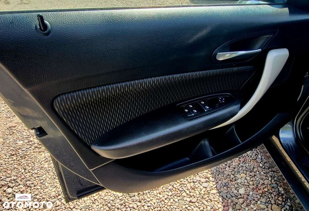 BMW Seria 1 - 29