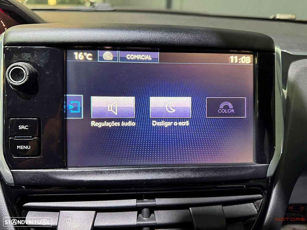 Peugeot 208 1.2 PureTech Style - 30