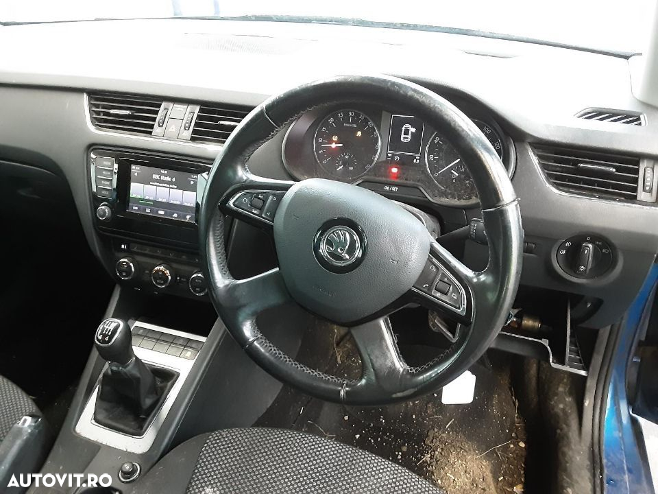 Dezmembrez Skoda Octabia III 2.0 TDI 2015 - 7