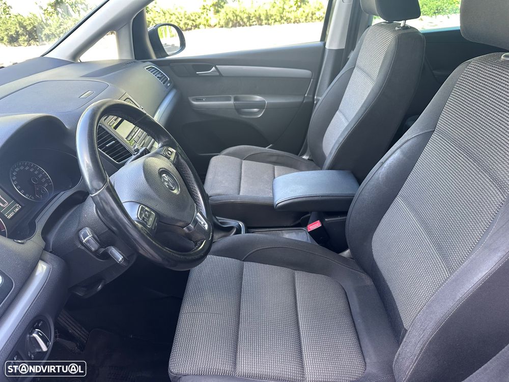 VW Sharan 2.0 TDI Confortline - 9