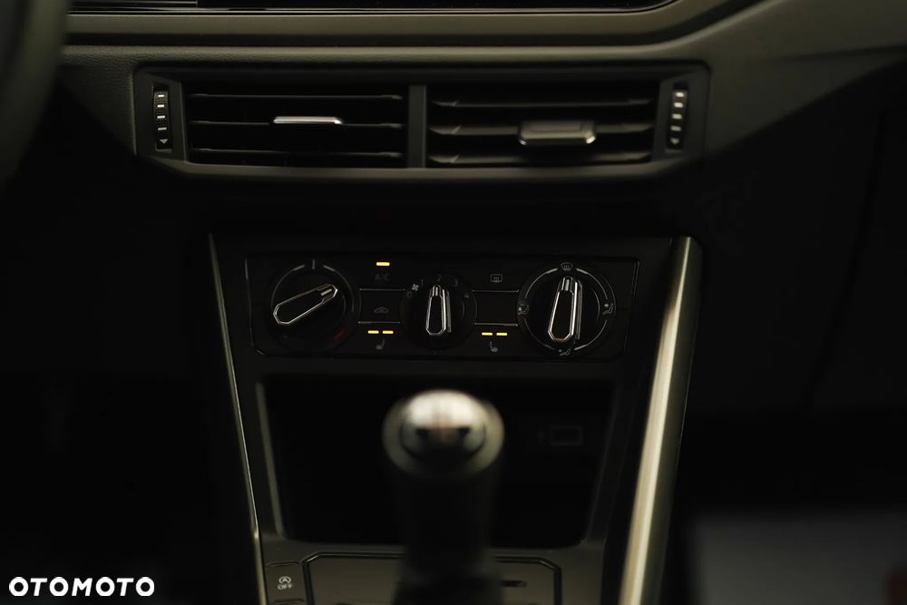 Volkswagen Polo 1.0 TSI OPF Style - 31