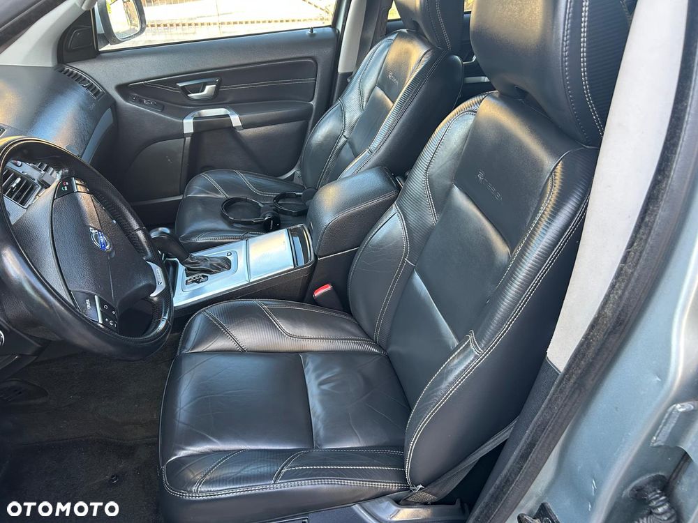 Volvo XC 90 D5 AWD R-Design - 10