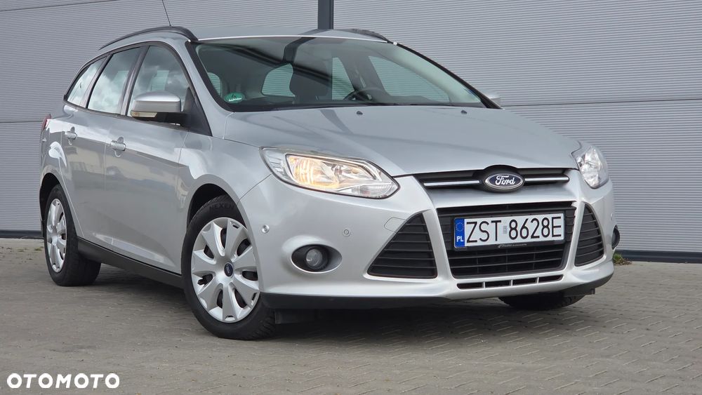 Ford Focus 2011 photo 4