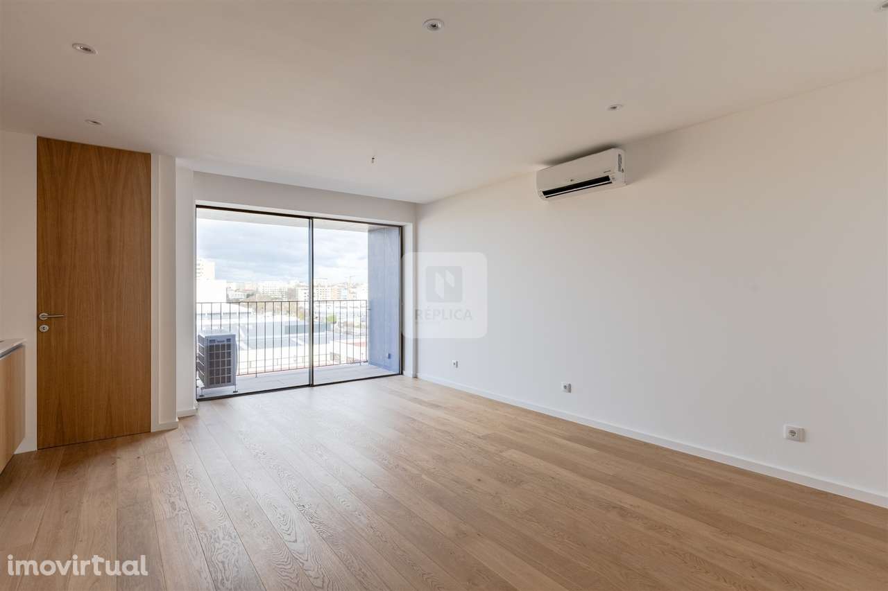 T2 Matosinhos Sul | T2 Varanda e Garagem | T2 perto Praia Porto - Grande imagem: 2/28