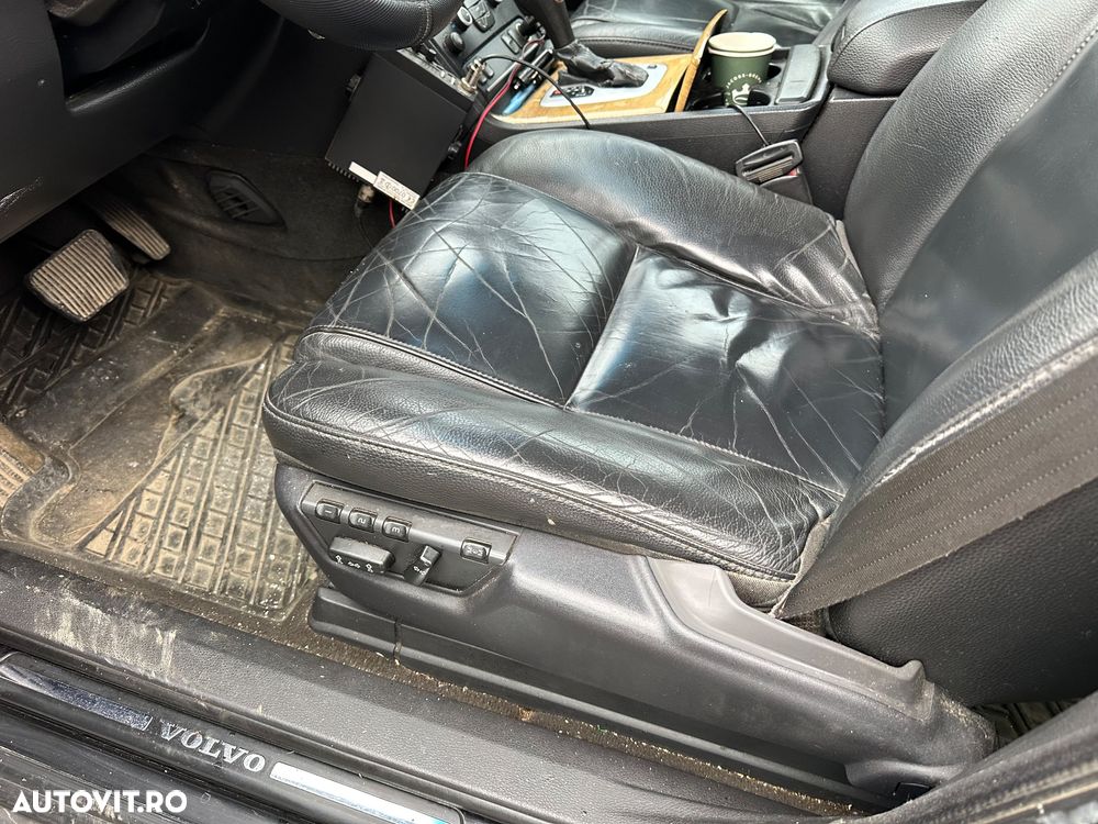 Volvo XC 90 D5 Aut. Momentum - 9