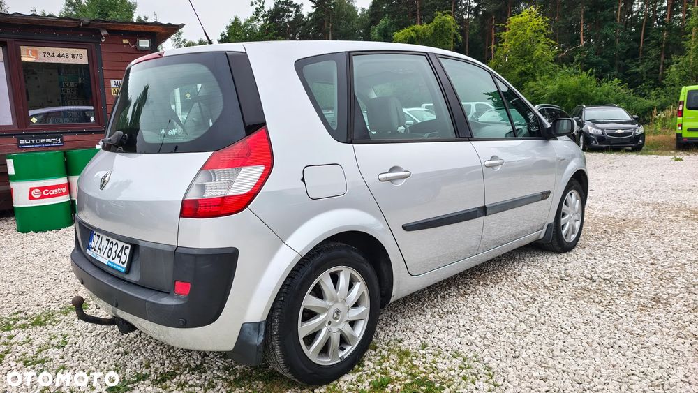 Renault Scenic - 3