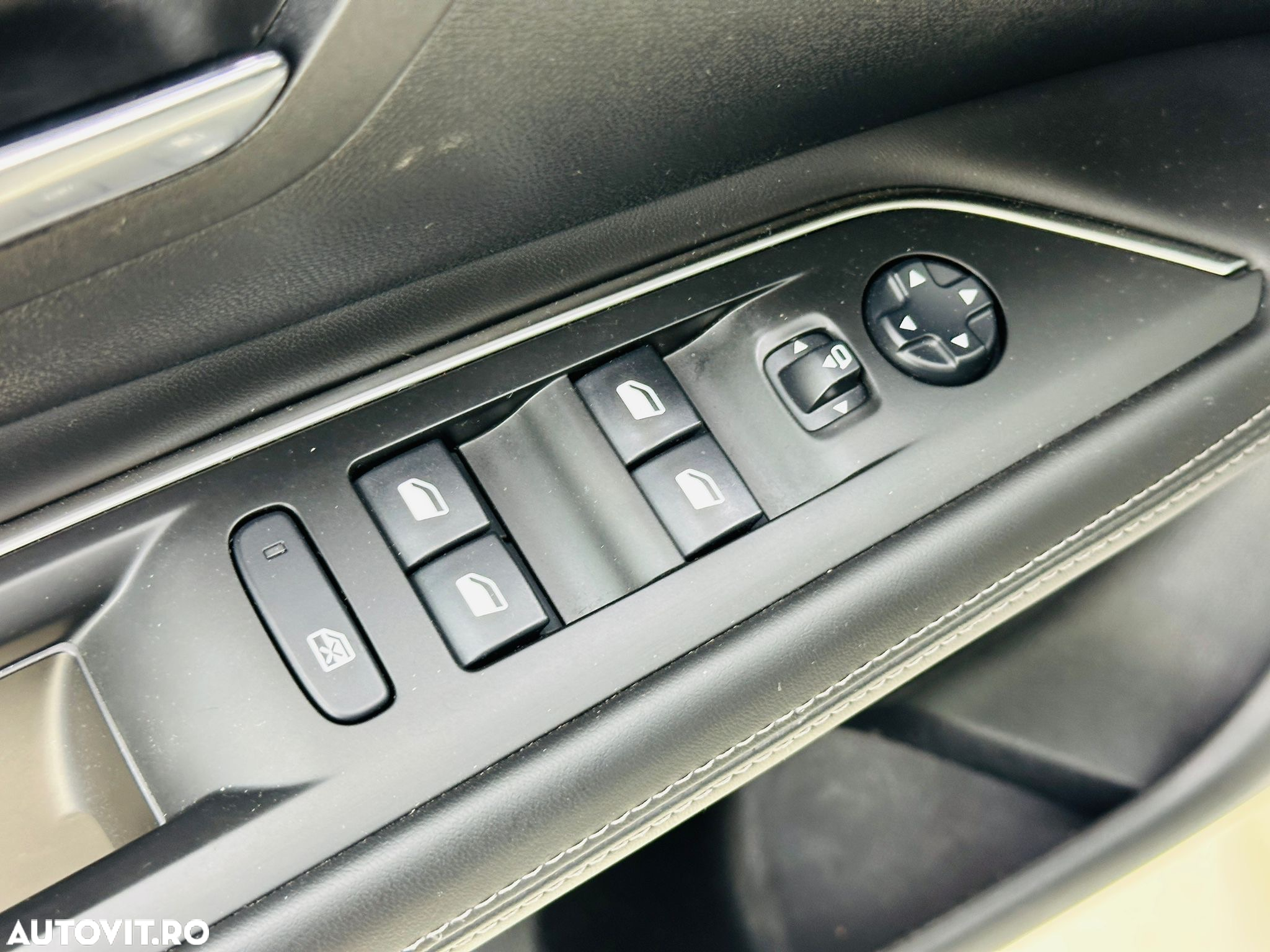 Peugeot 3008 - 16