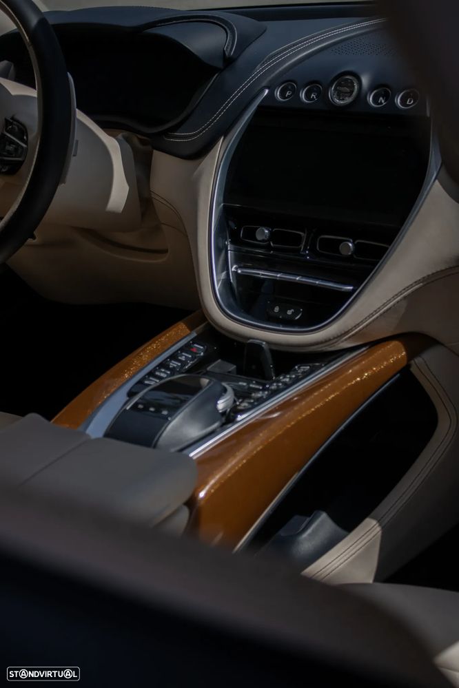 Aston Martin DBX Standard - 6
