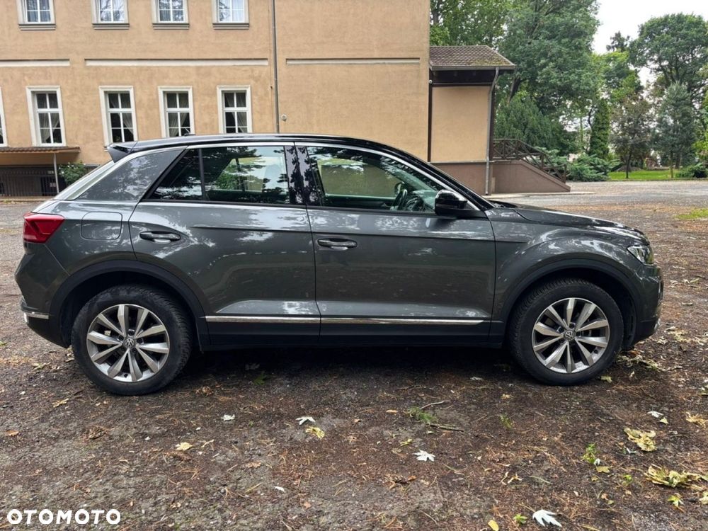 Volkswagen T-Roc - 5