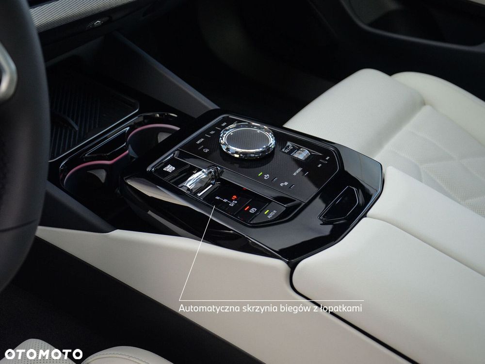 BMW Seria 5 - 25