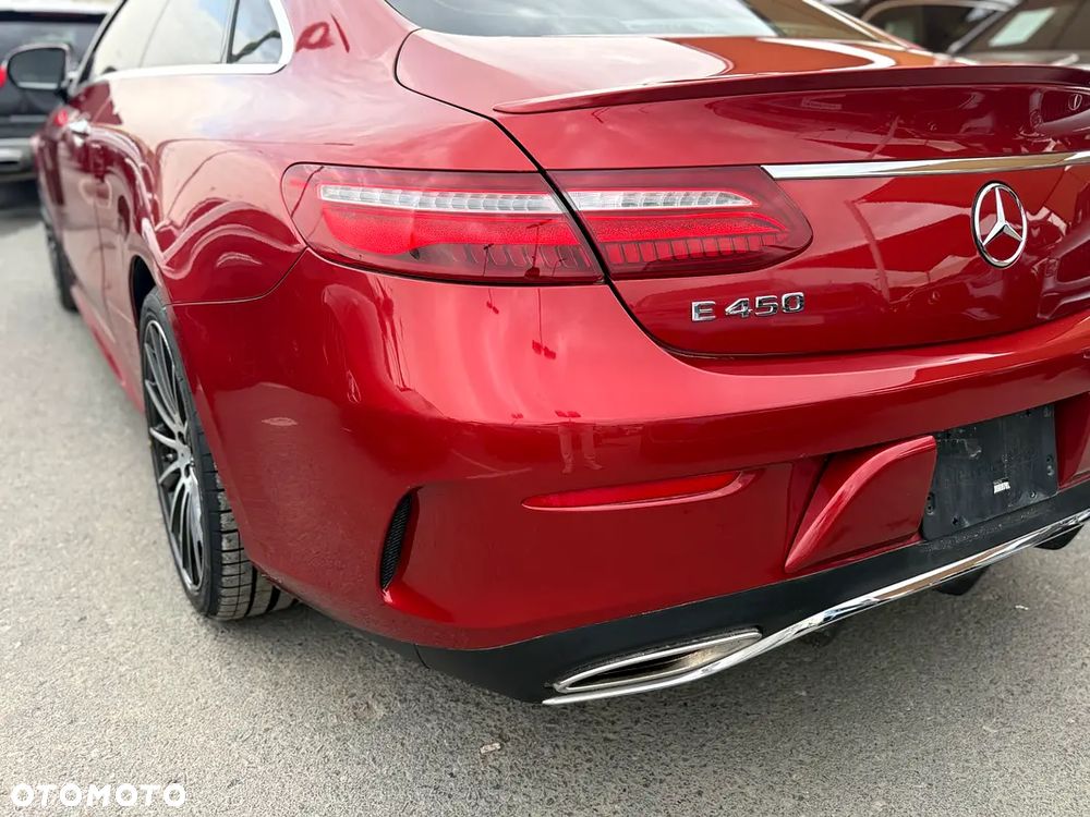 Mercedes-Benz Klasa E 450 4Matic 9G-TRONIC AMG Line - 4
