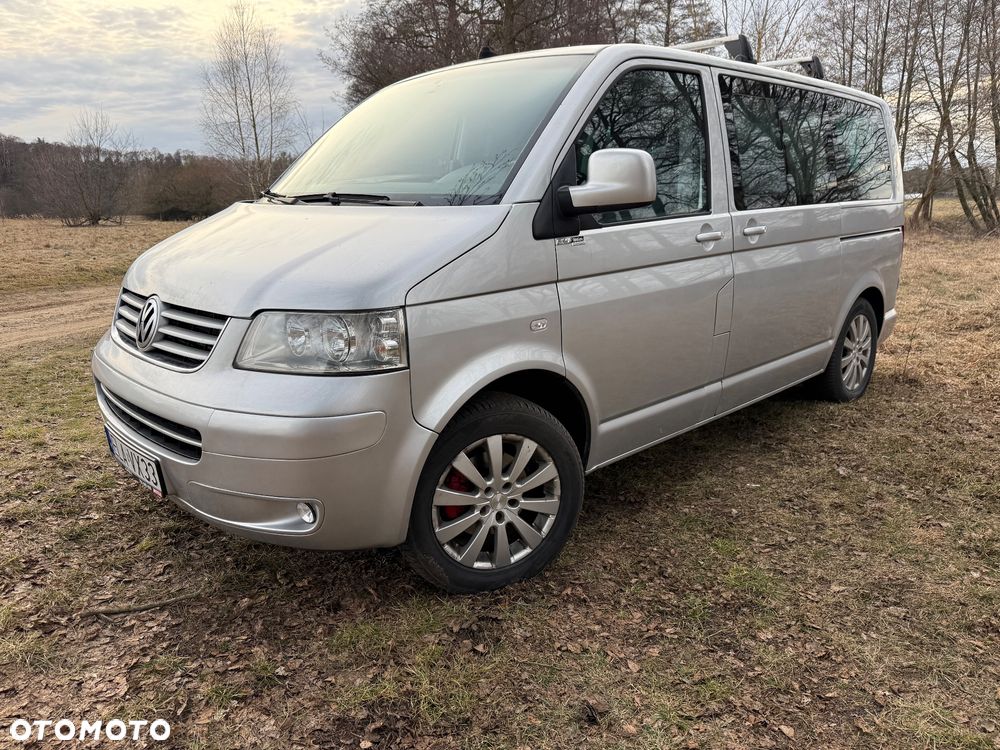 Volkswagen Multivan - 25