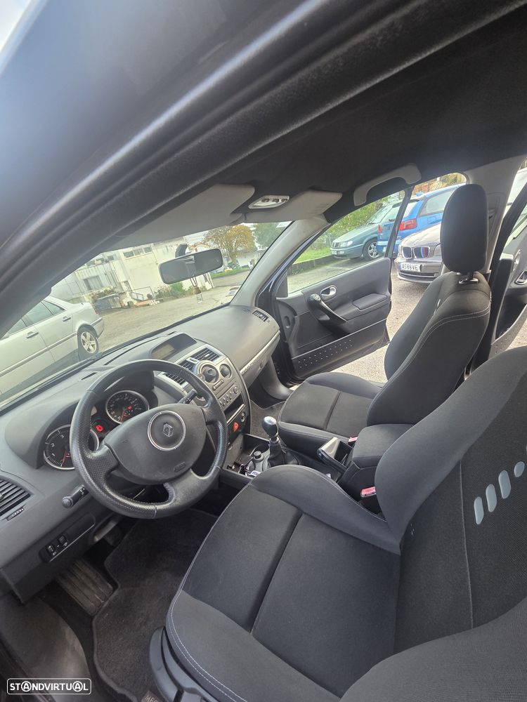 Renault Mégane Break 1.5 dCi Extreme - 9