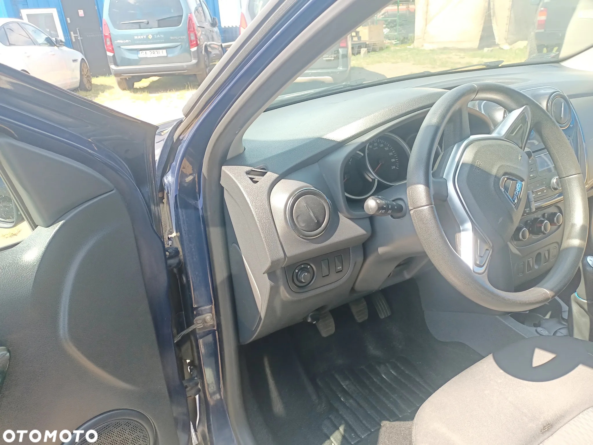 Dacia Sandero - 6
