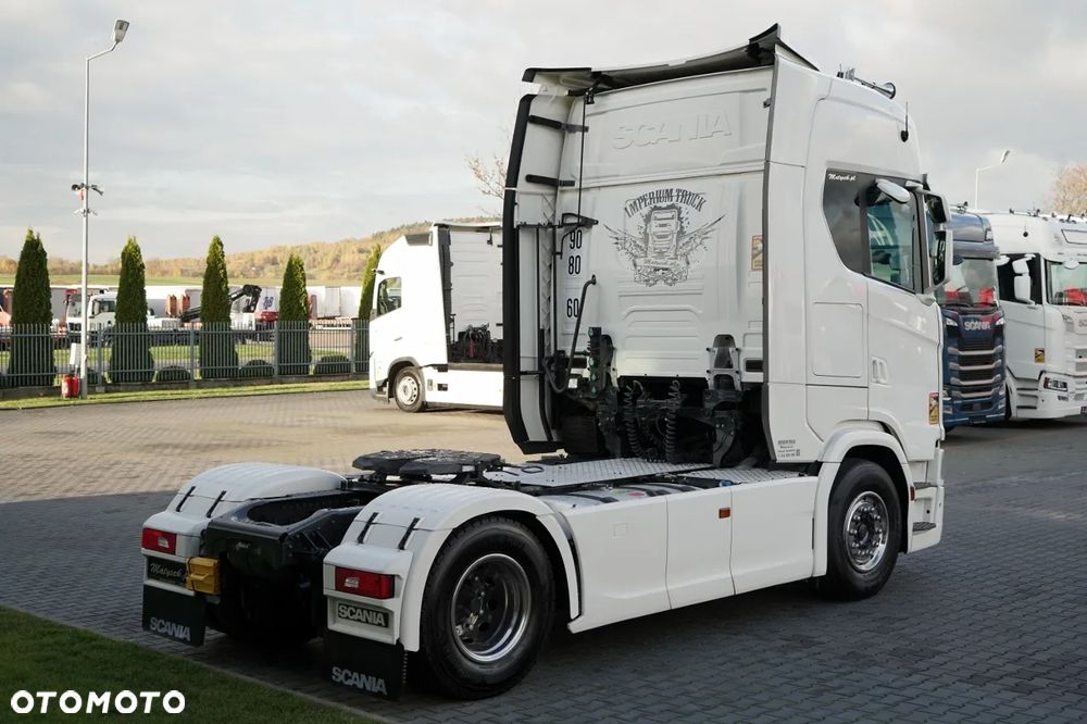 Scania S 500 / RETARDER / KLIMA POSTOJOWA / CAŁA NA PODUSZKACH  / SKÓRY - 9