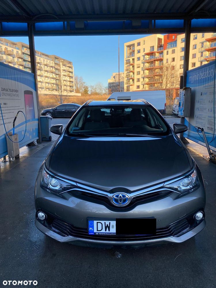 Toyota Auris Hybrid 135 Premium - 3