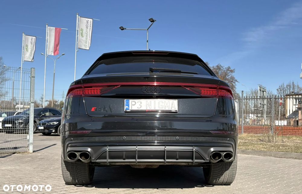 Audi SQ8 - 7