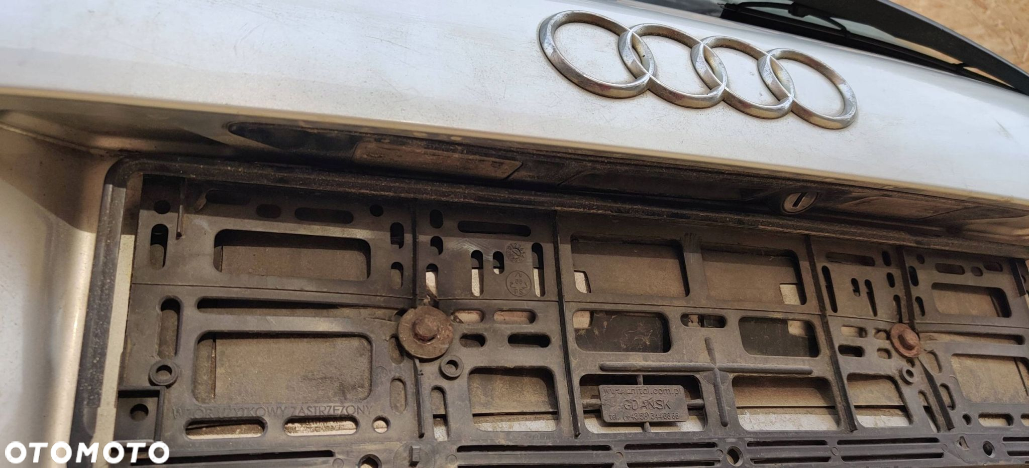 TYLNA KLAPA TYŁ AUDI A4 B6 MAŁYSZ KOMBI SREBRNA - 8