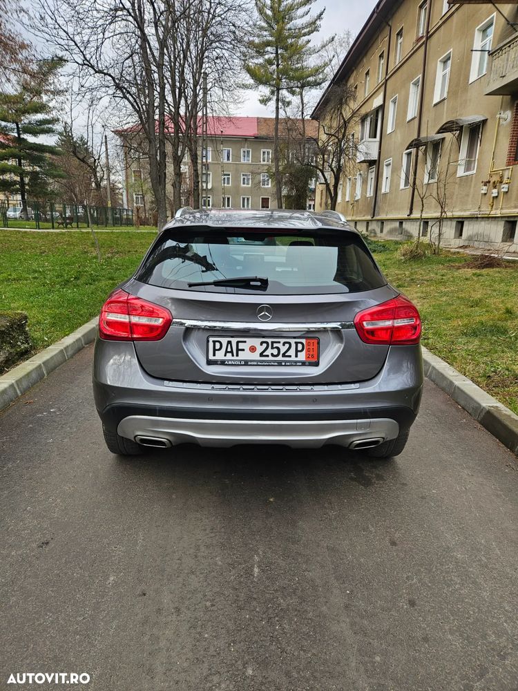 Mercedes-Benz GLA 200 7G-DCT Peak Edition - 2