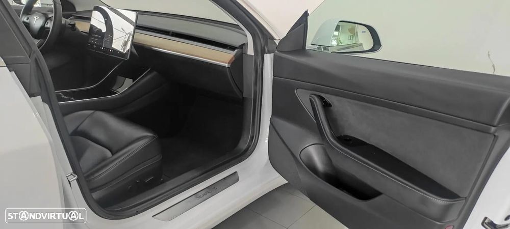 Tesla Model 3 Standard RWD - 22