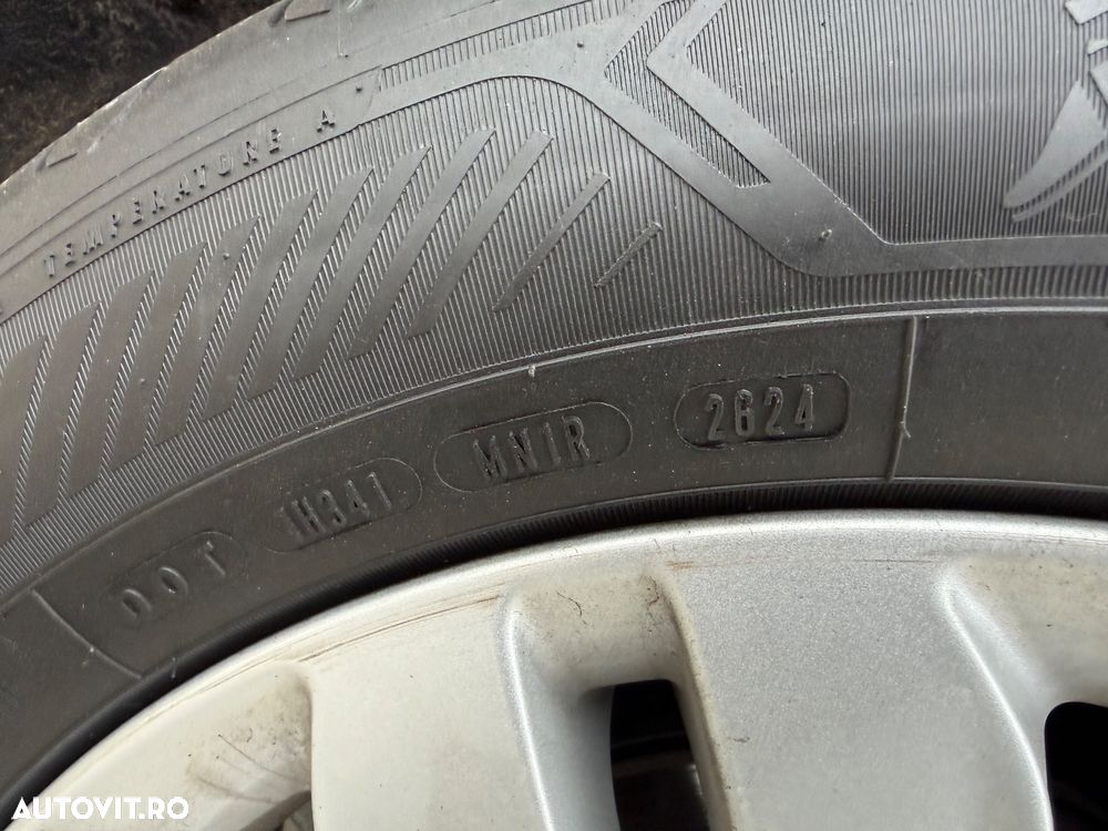 Kia Sportage 1.7 CRDI 2WD Spirit - 13