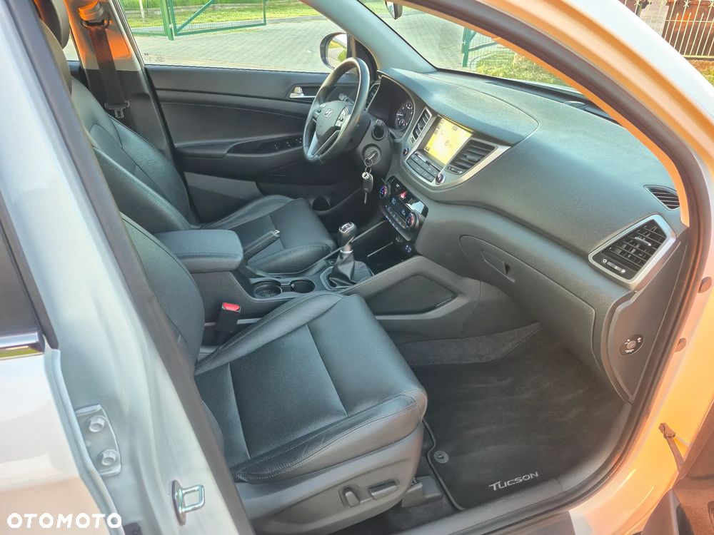 Hyundai Tucson 1.6 GDi Style 2WD - 25